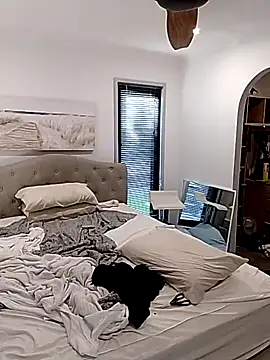 Snapshot of iamthepublickmasterbater chatting on October 8, 9:45 pm iamthepublickmasterbater online show from October 8, 9:45 pm