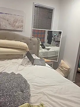 iamthepublickmasterbater online show from March 15, 2:34 pm