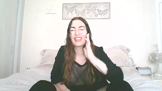 EllaKent online show from April 17, 9:12 am