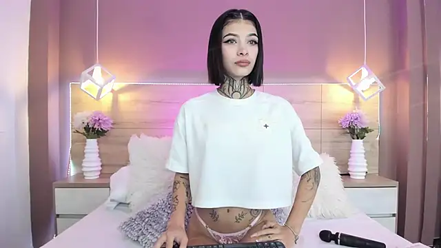 Snapshot of aa_lunit chatting on October 20, 1:11 pm aa lunit online show from October 20, 1:11 pm