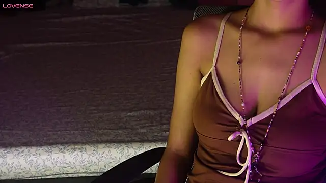 NidhiChandra online show from October 27, 10:19 am