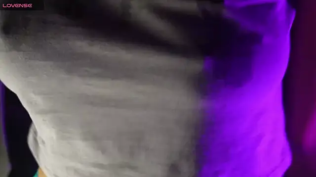 NidhiChandra online show from November 12, 11:10 am