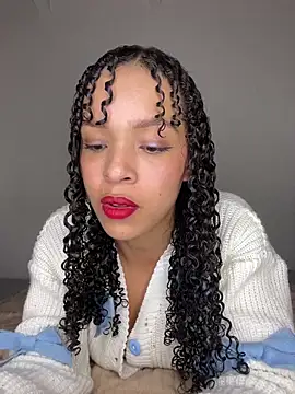 Yasmin777  online show from March 1, 12:56 am