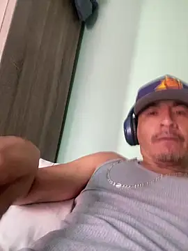 Chillo956 online show from December 19, 8:27 pm