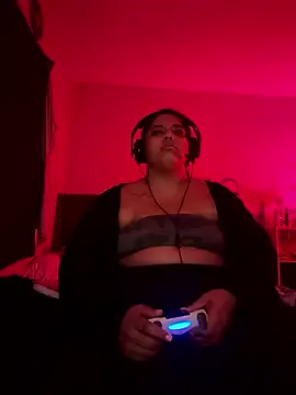 1n0nlythroat online show from January 10, 6:26 am