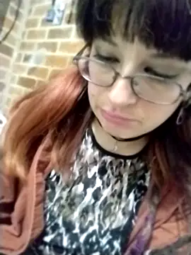  Alaskamisa online show from November 20, 10:20 pm