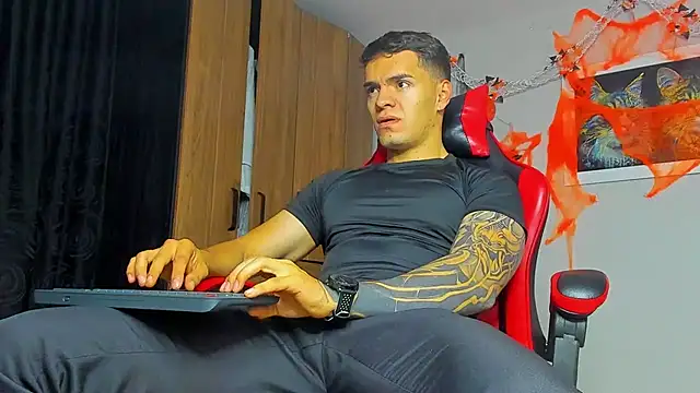 ALPHA DOMINUS  online show from October 16, 4:02 am