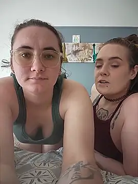 AndHerXO online show from May 23, 2:10 pm