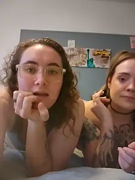 AndHerXO online show from May 27, 3:31 pm