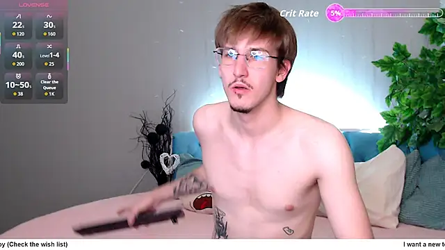 Snapshot of KiskaKurt chatting on November 14, 9:08 am KiskaKurt online show from November 14, 9:08 am