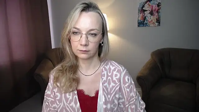 Snapshot of Ava_Elior chatting on July 9, 11:58 am Ava Elior online show from July 9, 11:58 am