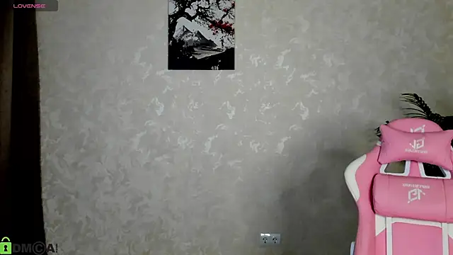 Snapshot of FlirtyAura chatting on November 17, 3:12 am FlirtyAura online show from November 17, 3:12 am