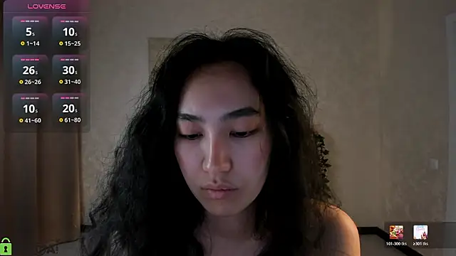 FlirtyAura online show from January 19, 3:32 am