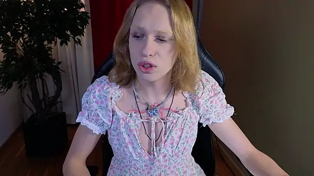 BarbieRichy online show from November 21, 10:25 am