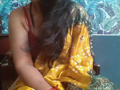 Marathi q4een01 online show from April 15, 3:24 am