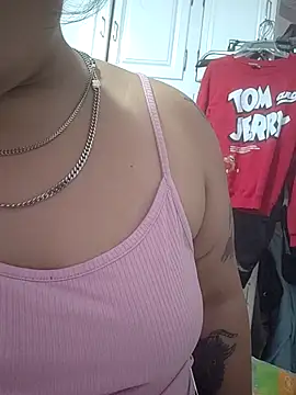 Lovelyrainn online show from October 28, 1:58 pm