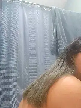 Lovelyrainn online show from November 20, 5:56 pm