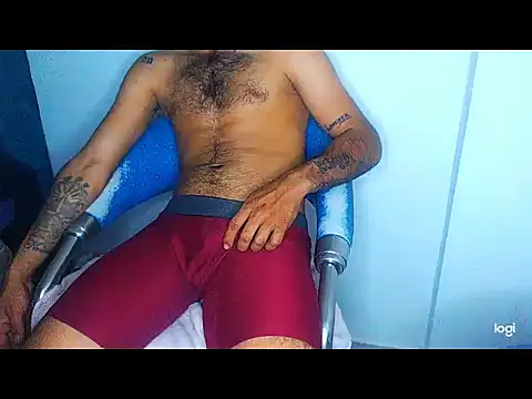 latinboyyth online show from October 1, 7:58 am