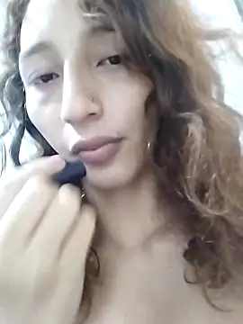 amelie sex online show from March 29, 5:02 pm