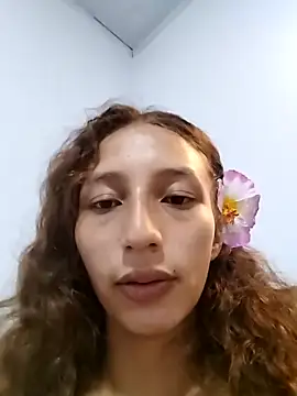 amelie sex online show from April 15, 6:04 pm