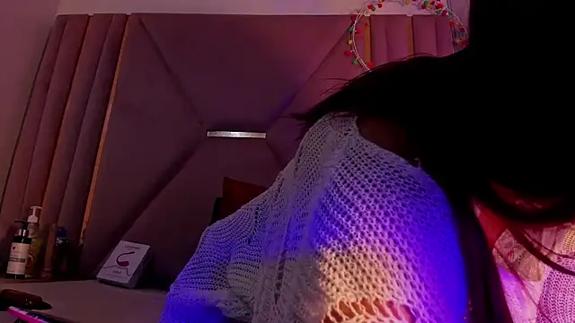 jazmin waked online show from May 10, 5:01 am