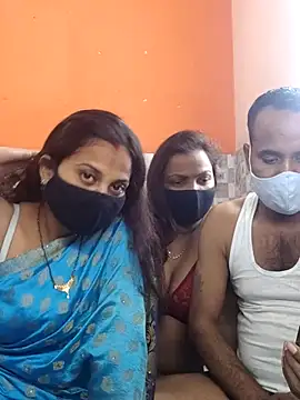 Snapshot of hot_plak chatting on November 18, 4:55 pm hot plak online show from November 18, 4:55 pm