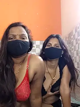 Snapshot of hot_plak chatting on November 19, 8:36 am hot plak online show from November 19, 8:36 am