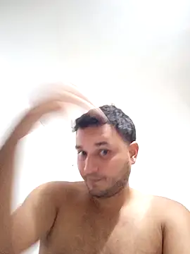 Snapshot of Hotguys111 chatting on November 12, 5:08 am Hotguys111 online show from November 12, 5:08 am