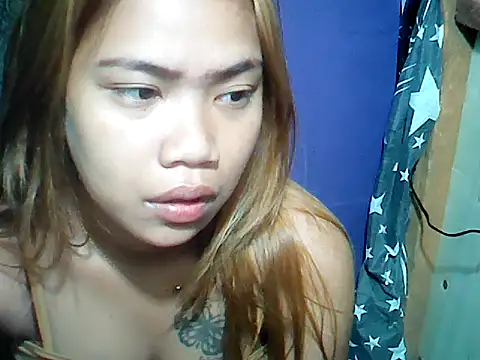 Snapshot of MorenaLovelyPinay24 chatting on April 18, 9:48 pm MorenaLovelyPinay24 online show from April 18, 9:48 pm