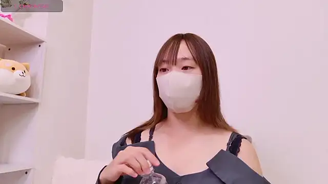 Snapshot of mitsuri_chan_love chatting on November 4, 5:34 pm mitsuri chan love online show from November 4, 5:34 pm