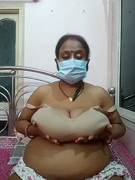 Snapshot of Barna_Love chatting on February 16, 5:42 pm Barna Love online show from February 16, 5:42 pm