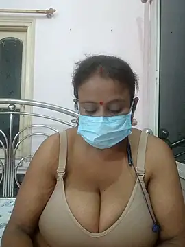 Snapshot of Barna_Love chatting on April 20, 12:41 pm Barna Love online show from April 20, 12:41 pm