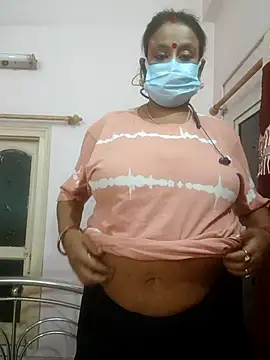 Snapshot of Barna_Love chatting on May 1, 5:39 pm Barna Love online show from May 1, 5:39 pm