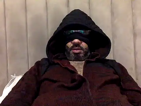 CaiBull online show from February 4, 9:42 pm