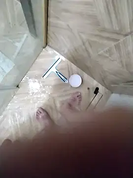 Snapshot of Pio185 chatting on November 13, 9:14 pm Pio185 online show from November 13, 9:14 pm