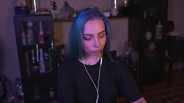 lis silver online show from April 4, 7:33 pm