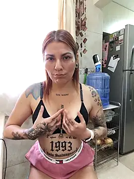 xjuanaxmaldadxxx online show from February 11, 2:00 pm