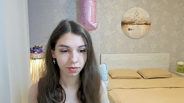 Snapshot of KellyShines chatting on June 20, 4:10 pm KellyShines online show from June 20, 4:10 pm