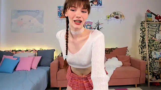 Snapshot of Zoe_Vee chatting on June 19, 3:33 am Zoe Vee online show from June 19, 3:33 am