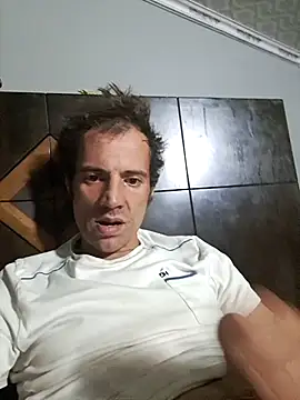 Johan199118 online show from December 18, 8:37 pm