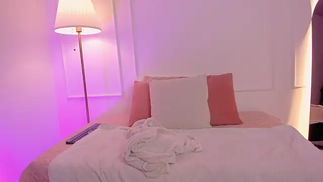 Snapshot of angelica_cross_ chatting on November 26, 11:55 am angelica cross online show from November 26, 11:55 am