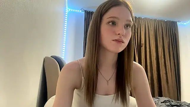 GwenFay online show from September 10, 4:40 pm