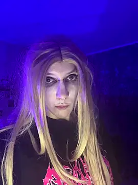 Akira-ivy online show from September 19, 6:52 pm