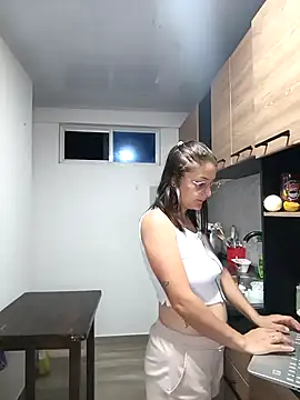 stivenlujan69 online show from November 4, 1:05 am