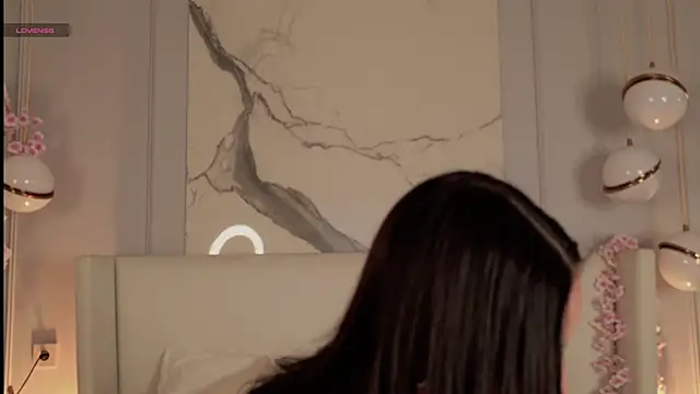 Snapshot of AdoraCortes chatting on November 19, 5:07 am AdoraCortes online show from November 19, 5:07 am