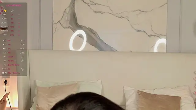 AdoraCortes online show from November 26, 5:08 am