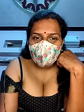 sexy aaru online show from May 5, 4:20 am