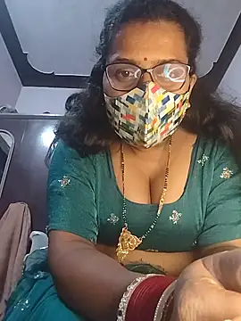 sexy aaru online show from June 3, 5:29 pm