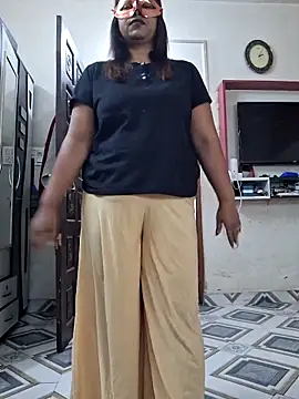 SIMIHOT online show from December 18, 8:20 am