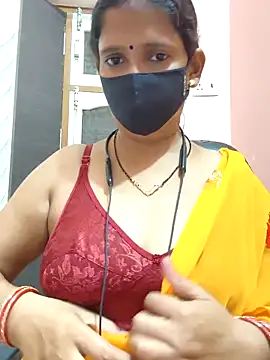 Sonalihot  online show from September 29, 6:35 pm